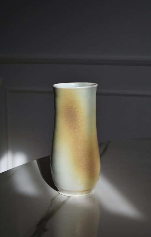 Porcelain Vessel III - flow studio ceramics